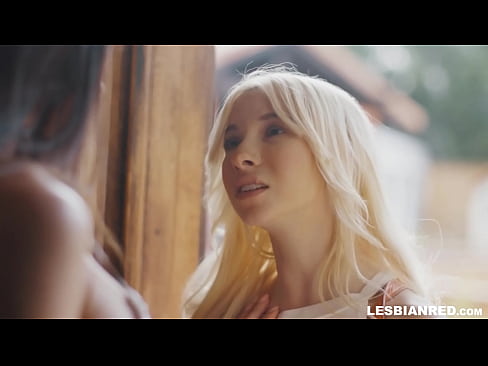 ❤️ Djevojka dolazi kući nekoliko mjeseci kasnije i na kraju jede mačkinu macu Kurve kod nas ❌️❤